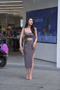 【精选街拍】Vol.3393 灰色套装裙 [115P-2.86GB]