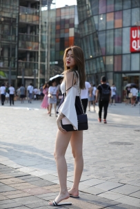 【精选街拍】Vol.3726 魅力黑白搭配 [51P-491MB]