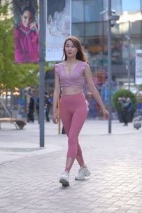 【精选街拍】Vol.3491 粉色瑜伽裤好身材 [108P-2.44GB]