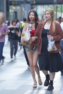 【精选街拍】Vol.3515 活力牛仔短裤 [64P-782MB]